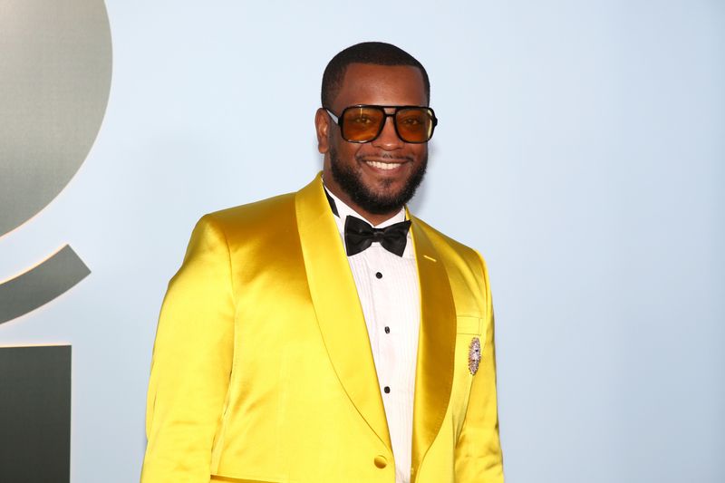 Photos: 2026 Tony Awards- Stars Walk the Red Carpet — photo 392 of 503