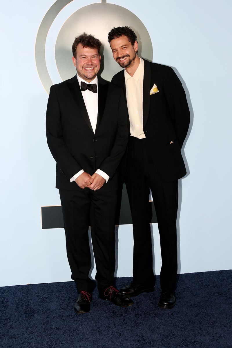 Photos: 2026 Tony Awards- Stars Walk the Red Carpet — photo 396 of 503