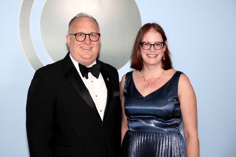 Photos: 2026 Tony Awards- Stars Walk the Red Carpet — photo 409 of 503
