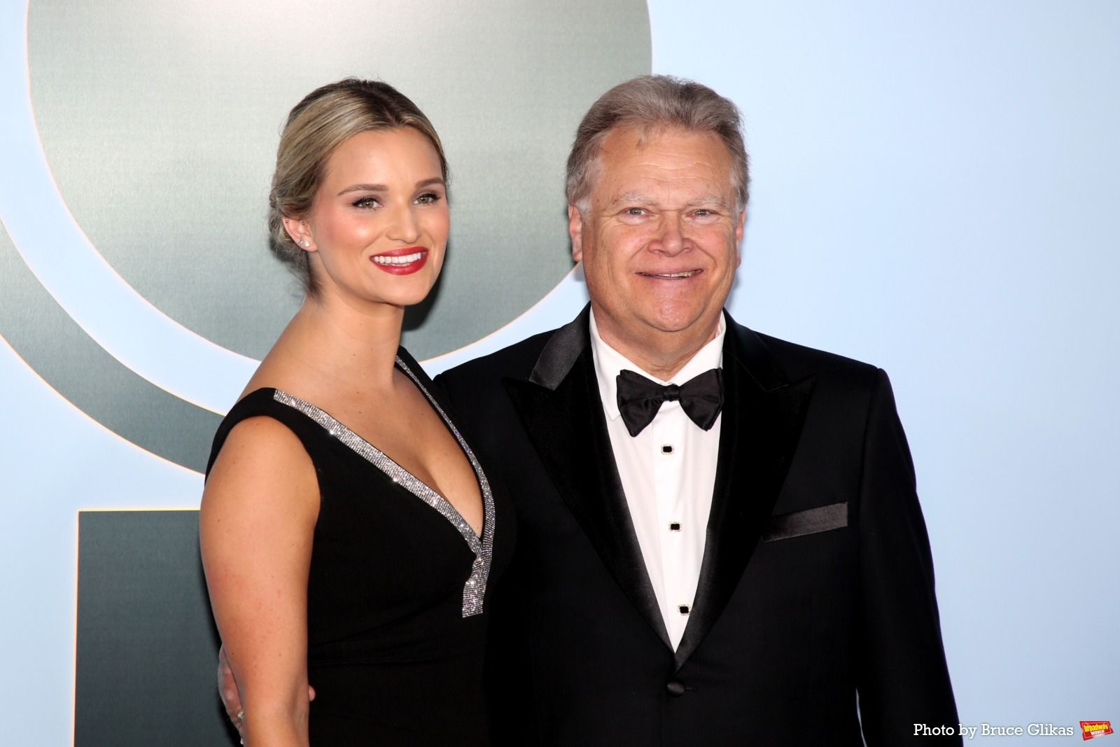 Photos: 2026 Tony Awards- Stars Walk the Red Carpet — photo 420 of 503