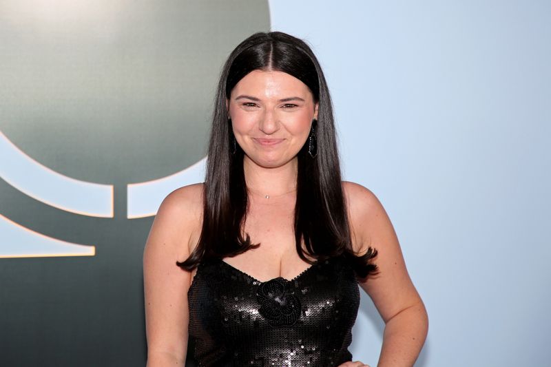 Photos: 2026 Tony Awards- Stars Walk the Red Carpet — photo 452 of 503