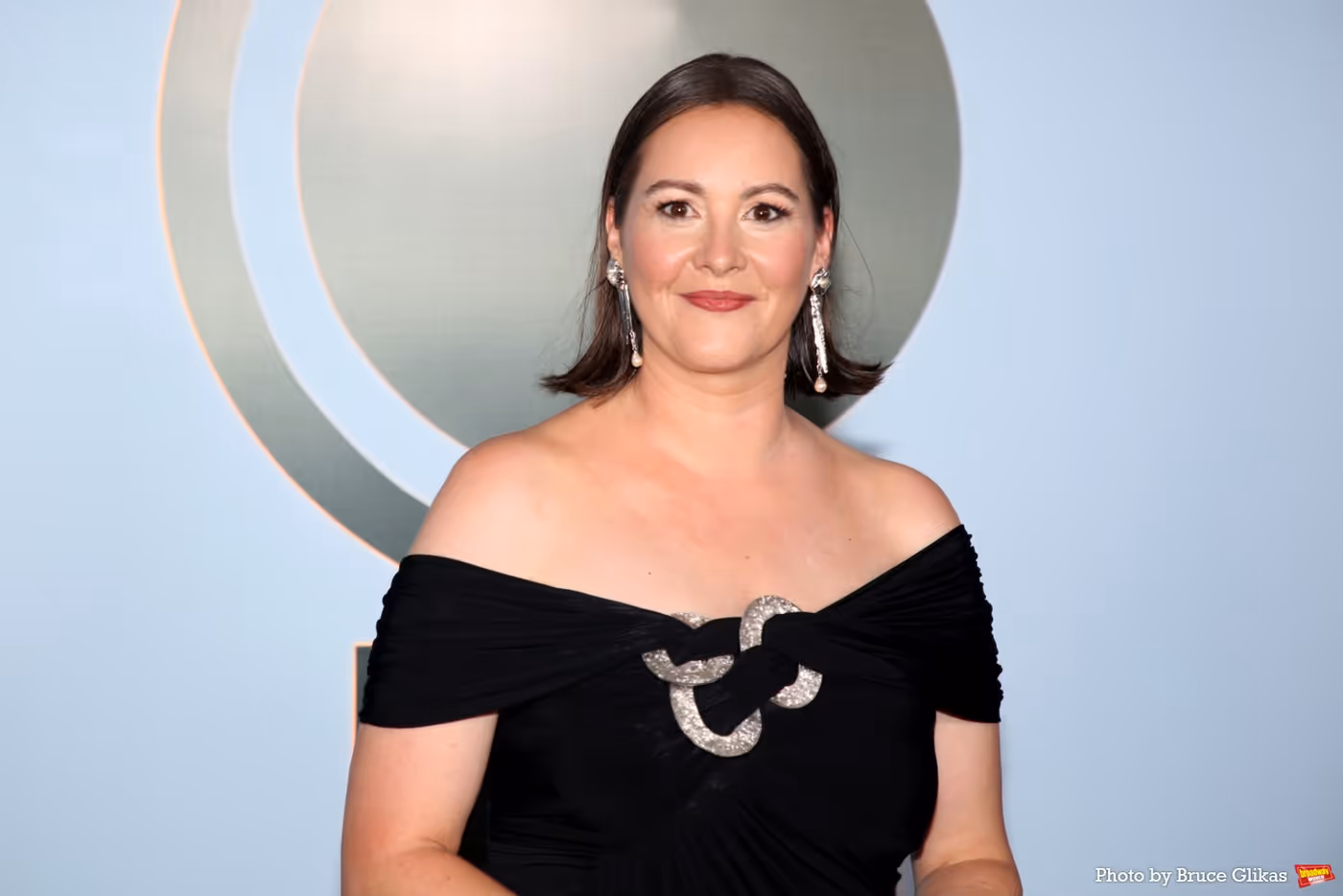 Photos: 2026 Tony Awards- Stars Walk the Red Carpet Image