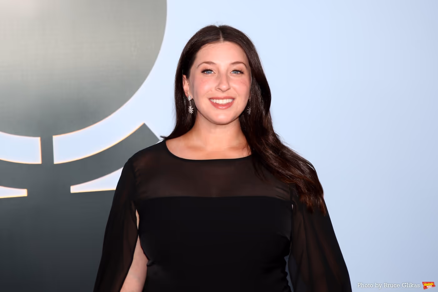 Photos: 2026 Tony Awards- Stars Walk the Red Carpet Image