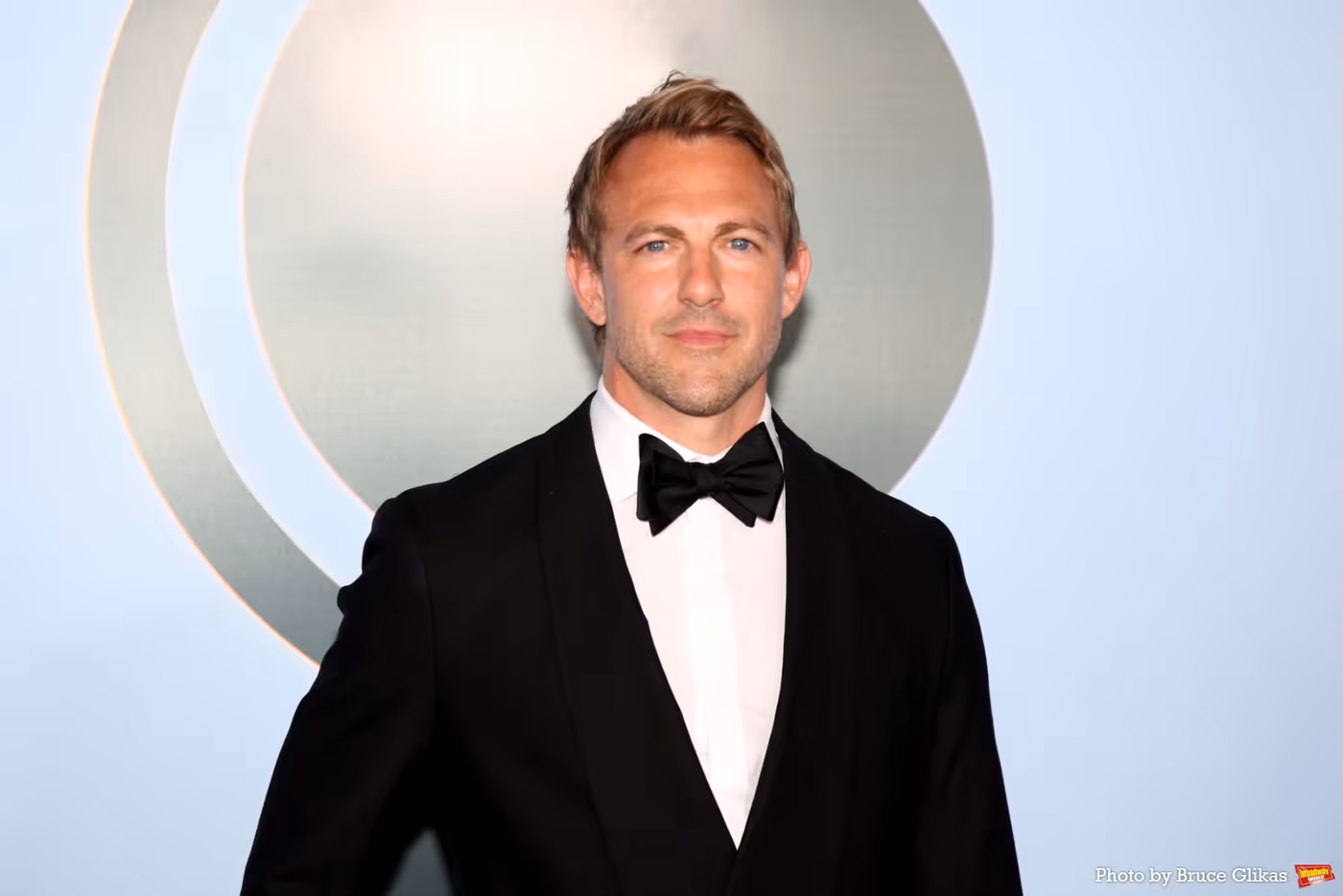 Photos: 2026 Tony Awards- Stars Walk the Red Carpet Image