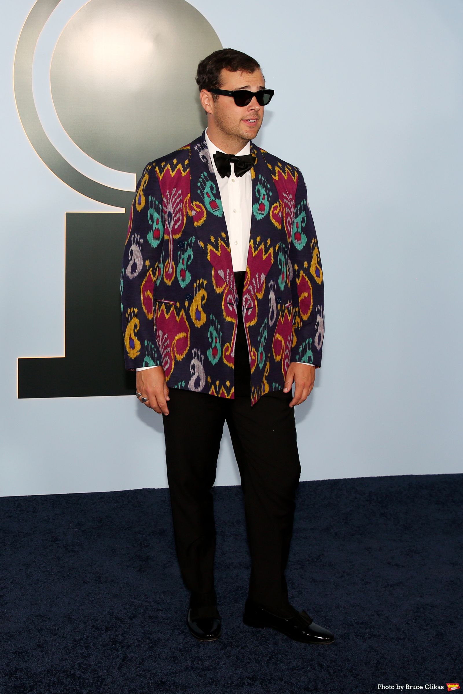 Photos: 2026 Tony Awards- Stars Walk the Red Carpet — photo 439 of 503