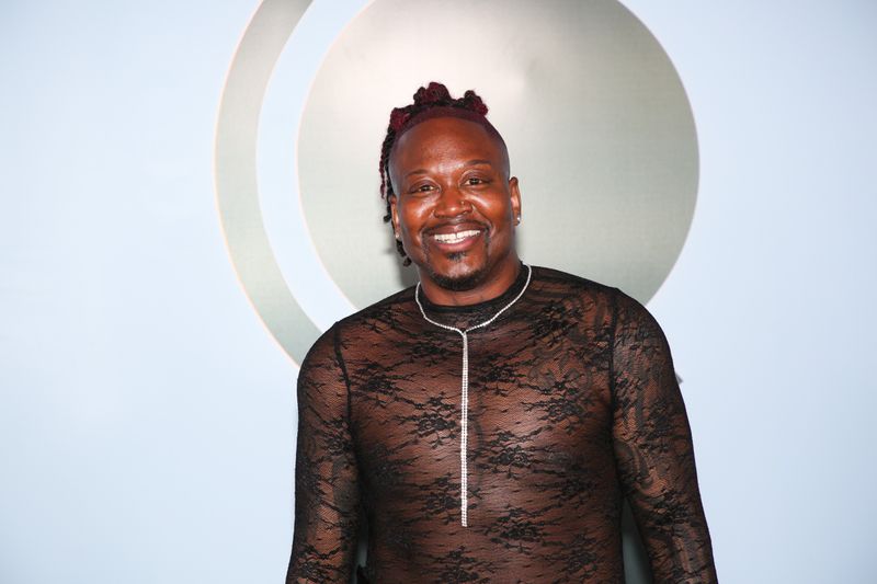 Photos: 2026 Tony Awards- Stars Walk the Red Carpet — photo 486 of 503