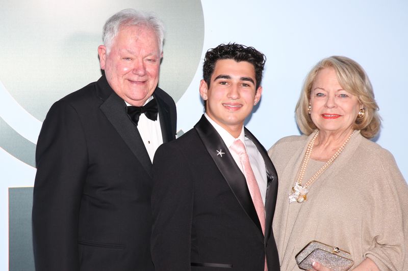 Photos: 2026 Tony Awards- Stars Walk the Red Carpet — photo 460 of 503