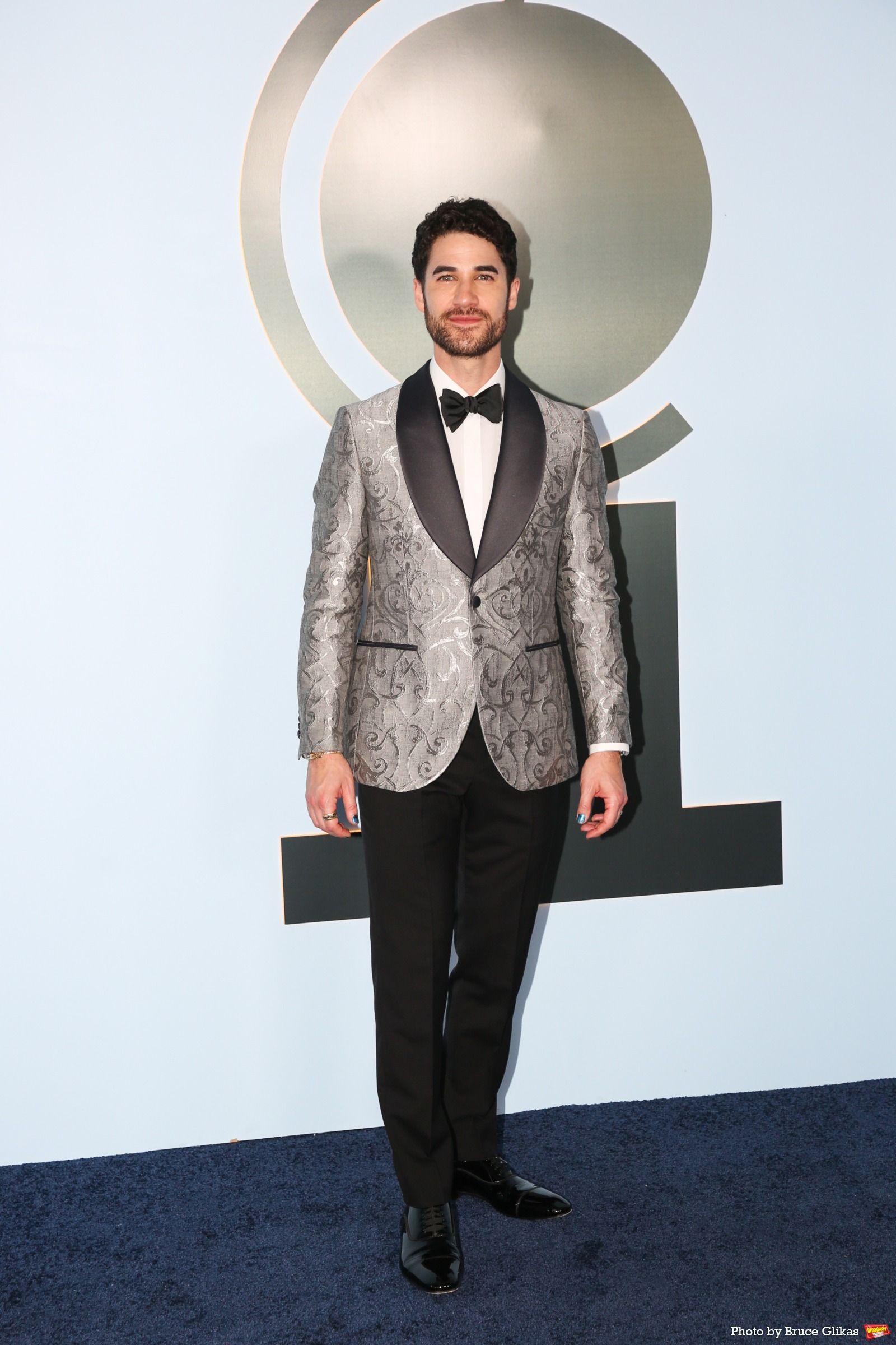 Tony Awards Fashion: Stars Serve Glamour, Glitter and More on Broadway's Biggest Night Image