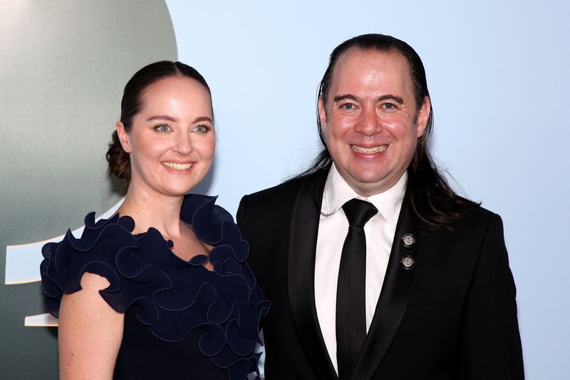 Photos: 2026 Tony Awards- Stars Walk the Red Carpet — photo 351 of 503