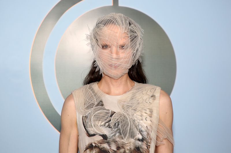 Photos: 2026 Tony Awards- Stars Walk the Red Carpet — photo 356 of 503