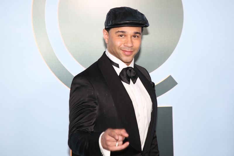 Photos: 2026 Tony Awards- Stars Walk the Red Carpet — photo 296 of 503