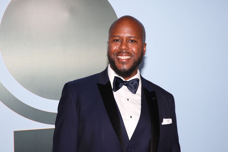 Photos: 2026 Tony Awards- Stars Walk the Red Carpet — photo 276 of 503