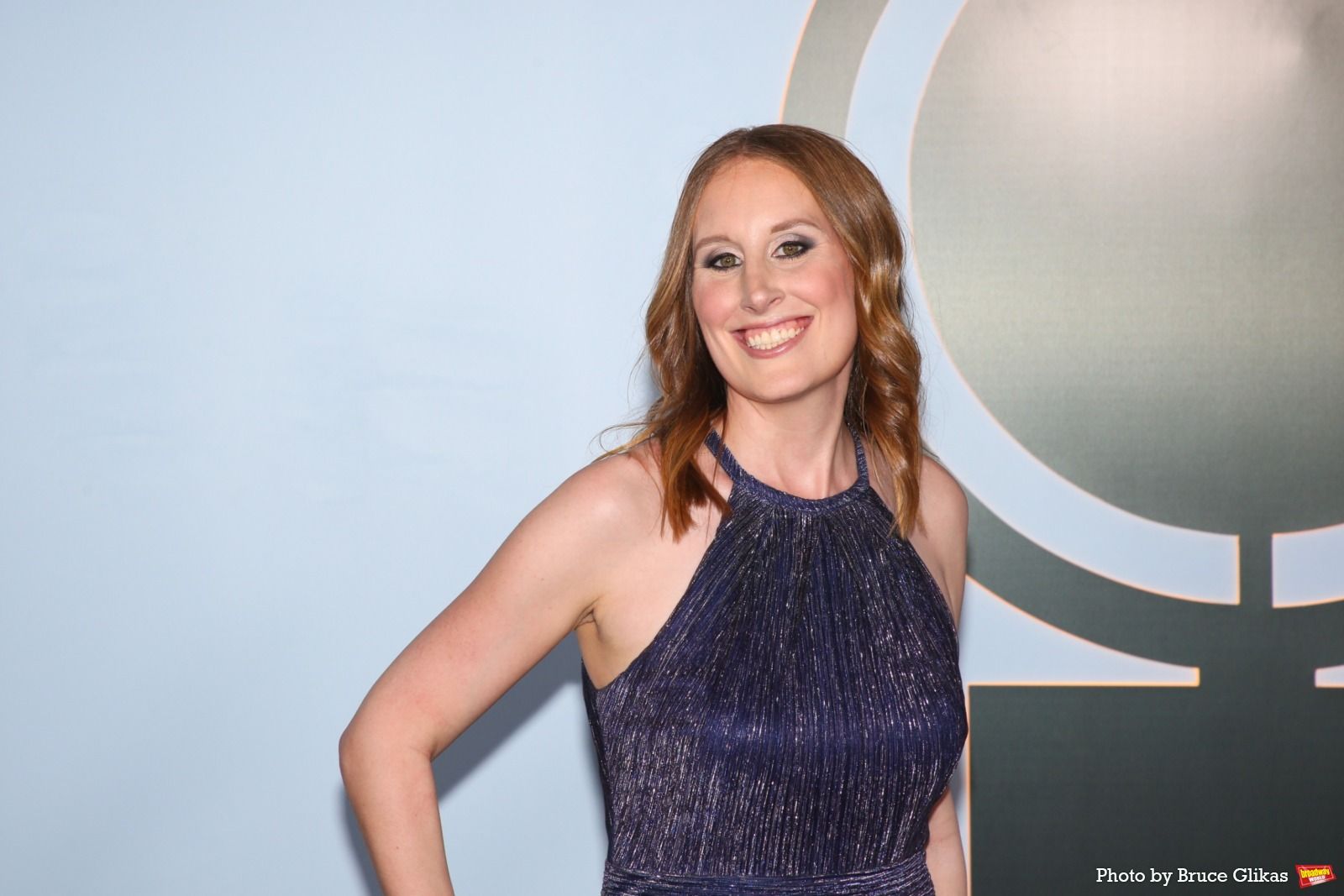 Photos: 2026 Tony Awards- Stars Walk the Red Carpet — photo 286 of 503