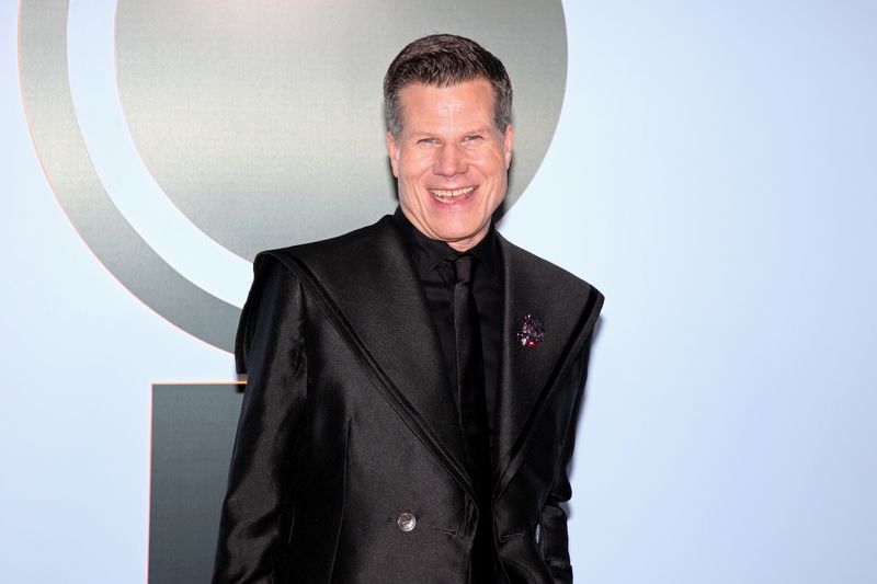 Photos: 2026 Tony Awards- Stars Walk the Red Carpet — photo 242 of 503