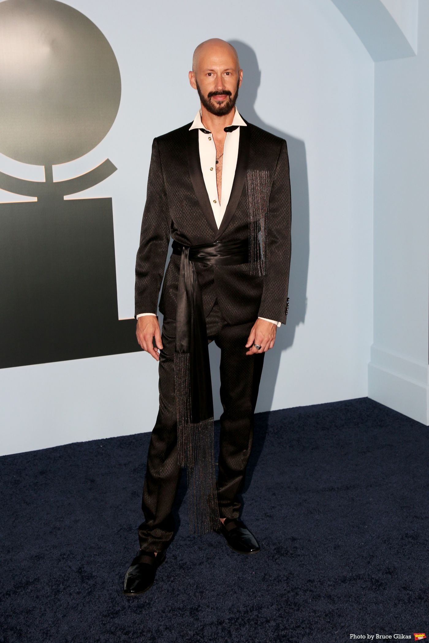 Tony Awards Fashion: Stars Serve Glamour, Glitter and More on Broadway's Biggest Night Image