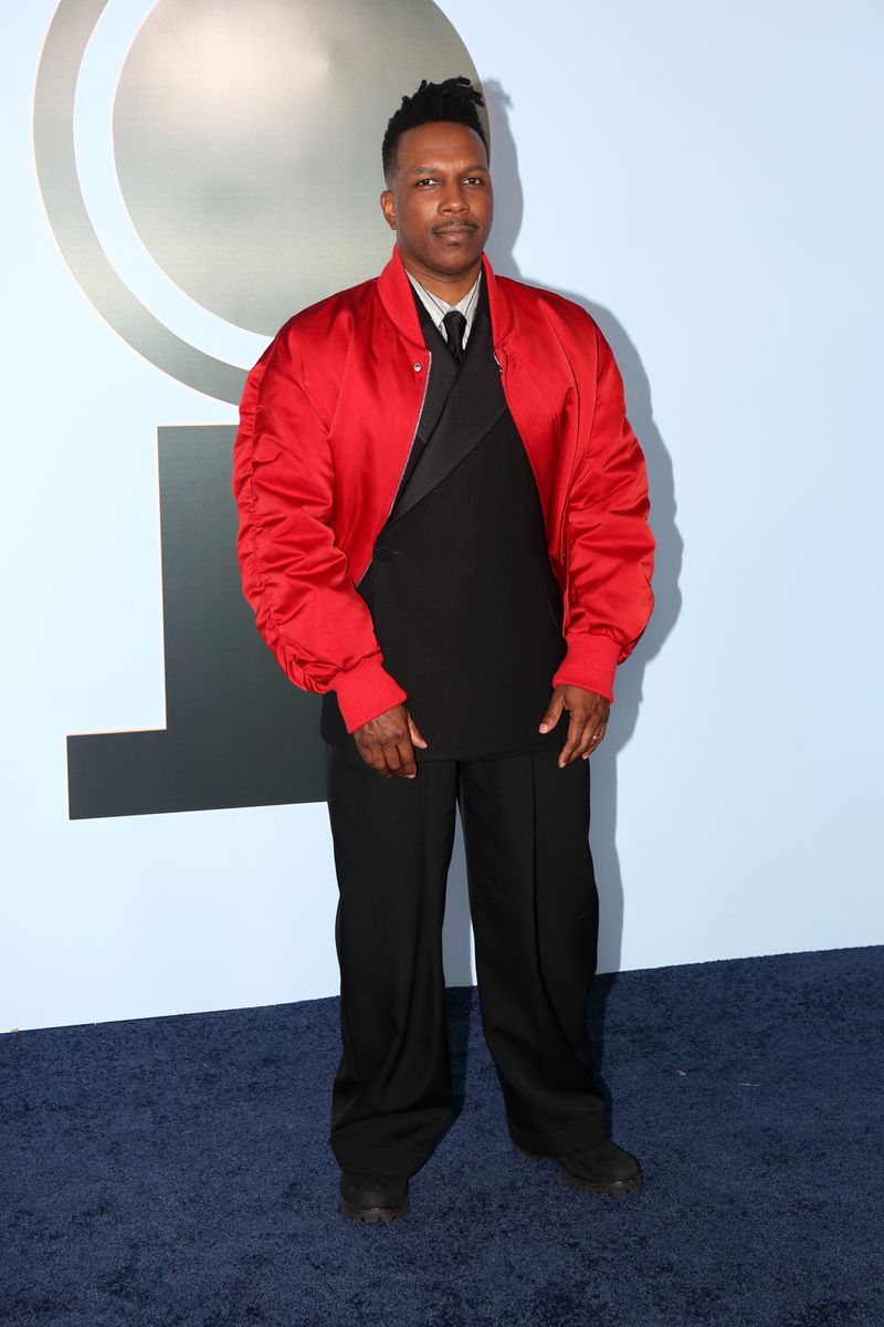 Photos: 2026 Tony Awards- Stars Walk the Red Carpet — photo 141 of 503