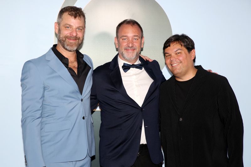 Photos: 2026 Tony Awards- Stars Walk the Red Carpet — photo 180 of 503