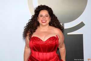 Marissa Jaret Winokur @ BroadwayWorld Marissa Jaret Winokur Photo