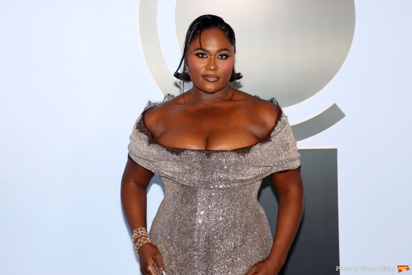 Photos: 2026 Tony Awards- Stars Walk the Red Carpet Image