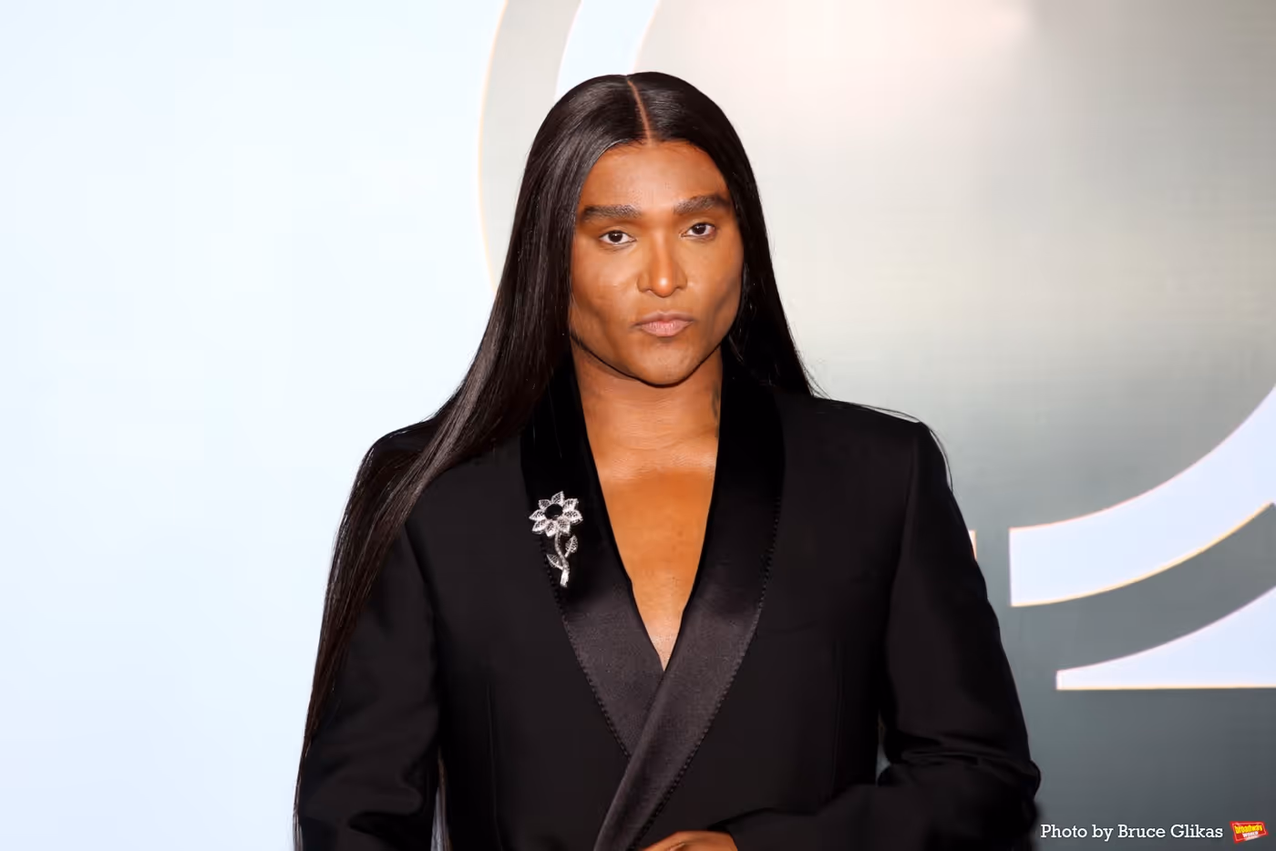Photos: 2026 Tony Awards- Stars Walk the Red Carpet Image