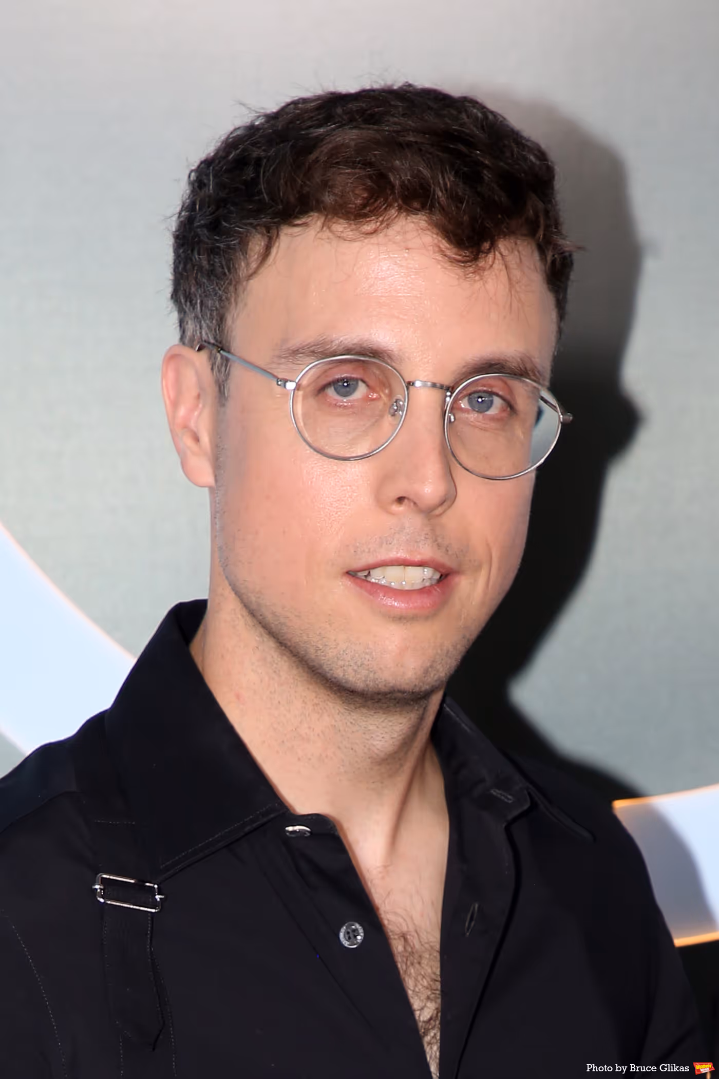 Photos: 2026 Tony Awards- Stars Walk the Red Carpet Image