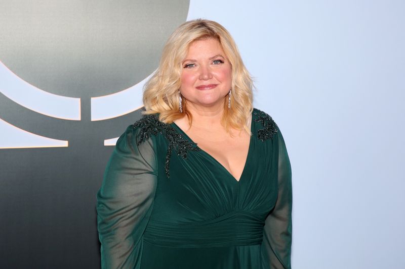 Photos: 2026 Tony Awards- Stars Walk the Red Carpet — photo 63 of 503
