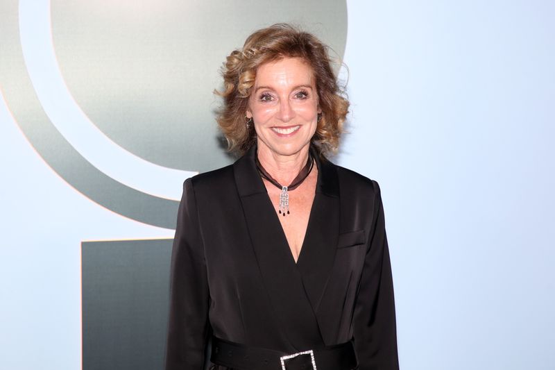 Photos: 2026 Tony Awards- Stars Walk the Red Carpet — photo 65 of 503