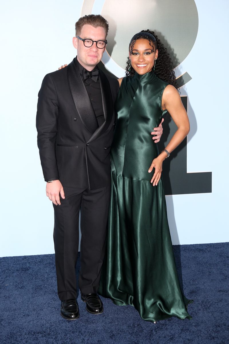 Photos: 2026 Tony Awards- Stars Walk the Red Carpet — photo 73 of 503
