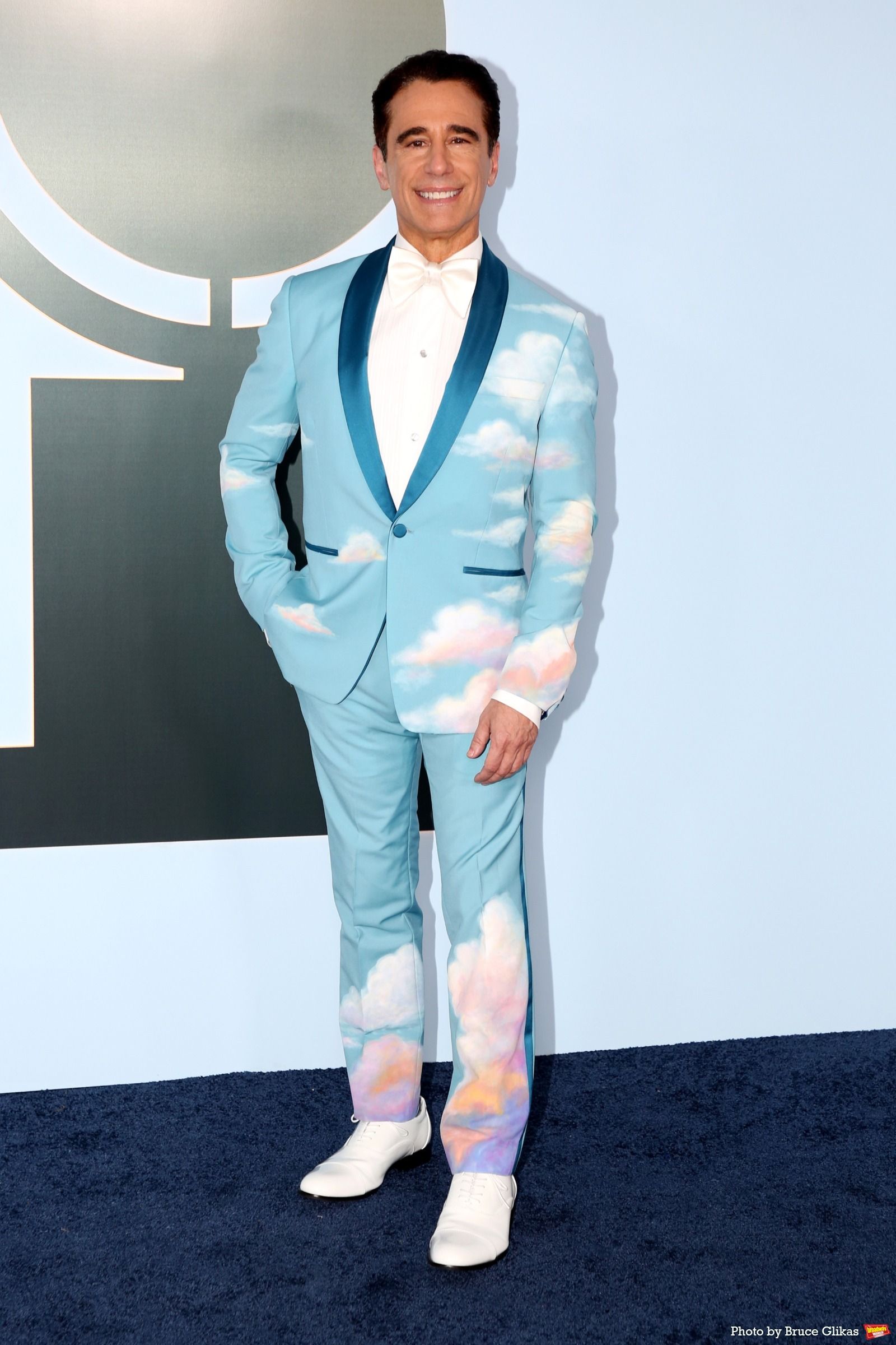 Tony Awards Fashion: Stars Serve Glamour, Glitter and More on Broadway's Biggest Night Image