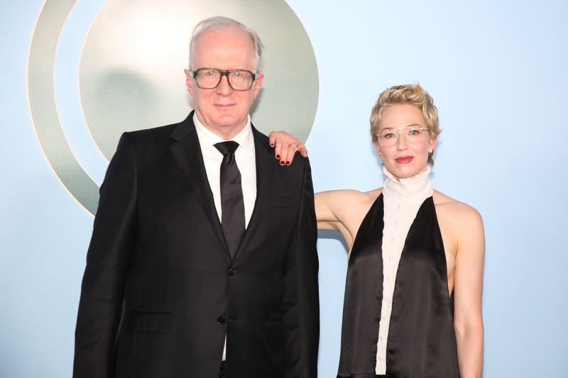 Photos: 2026 Tony Awards- Stars Walk the Red Carpet — photo 51 of 503