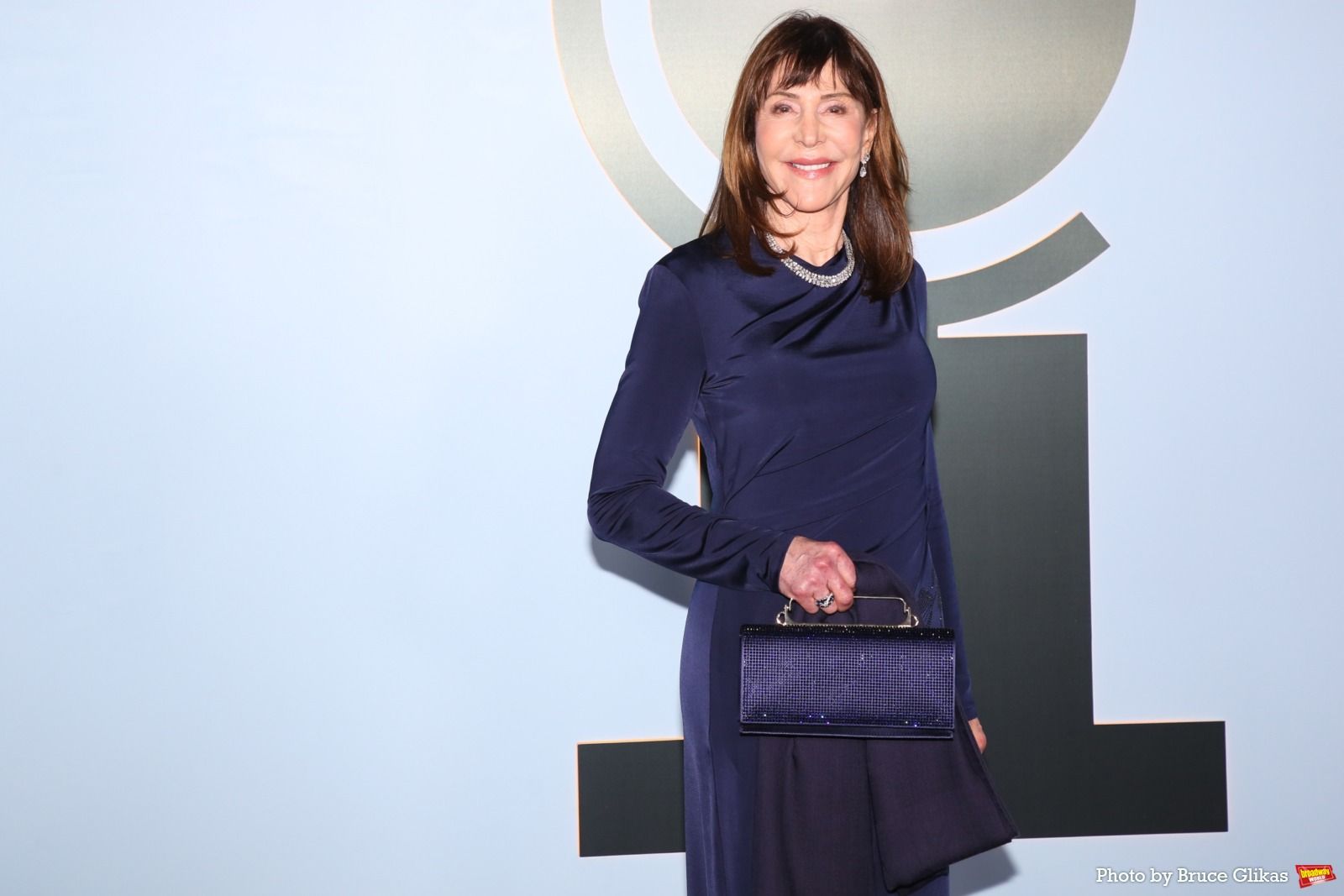Photos: 2026 Tony Awards- Stars Walk the Red Carpet — photo 25 of 503