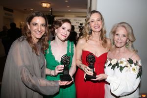 Daryl Roth, Eva Price, Bess Wohl, & Rachel Sussman @ BroadwayWorld Daryl Roth, Eva Price, Bess Wohl, & Rachel Sussman Photo