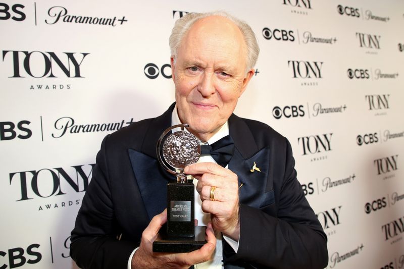 Photos: Backstage with the 2026 Tony Awards Winners — photo 7 of 51