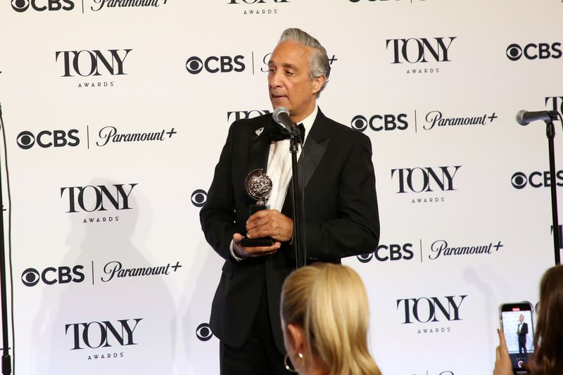 Photos: Backstage with the 2026 Tony Awards Winners — photo 20 of 51