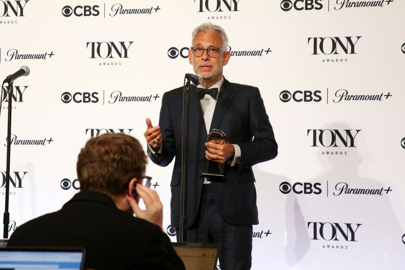 Photos: Backstage with the 2026 Tony Awards Winners — photo 23 of 51