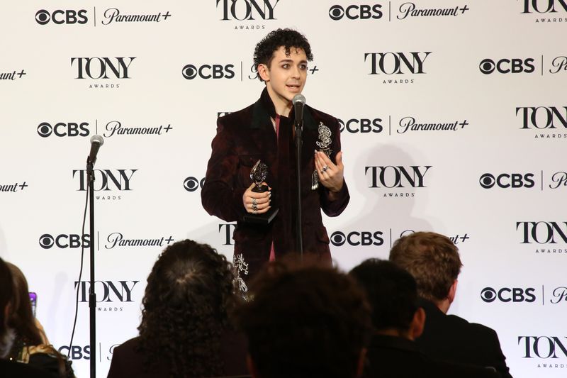 Photos: Backstage with the 2026 Tony Awards Winners — photo 33 of 51