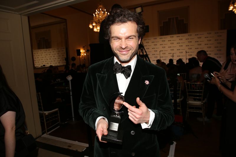 Photos: Backstage with the 2026 Tony Awards Winners — photo 47 of 51