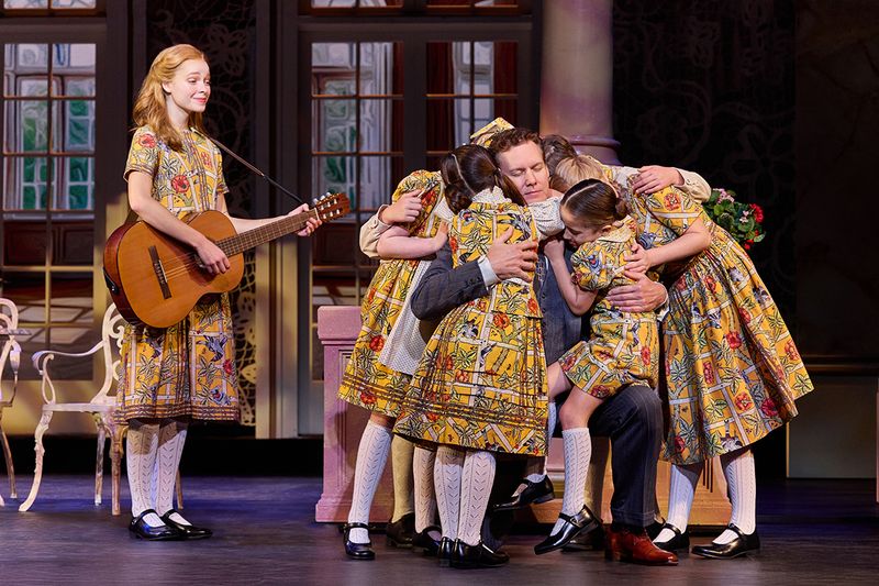 Review: OC's Segerstrom Center Welcomes New Tour of THE SOUND OF MUSIC Image