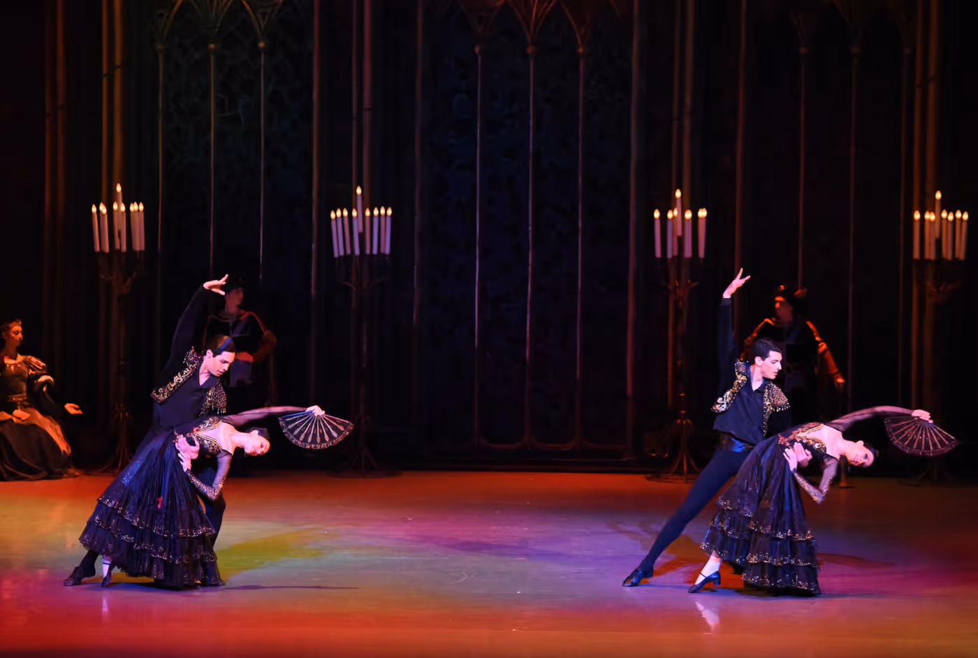 Photos: State Ballet of Georgia Performs SWAN LAKE Ahead of London Coliseum Return Image