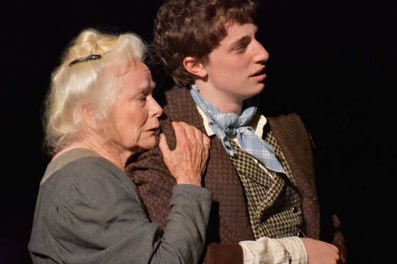 Photos: ROMEO AND JULIET Set In The Gilded Age Opens Outdoor Summer Season At Theatricum — photo 11 of 19