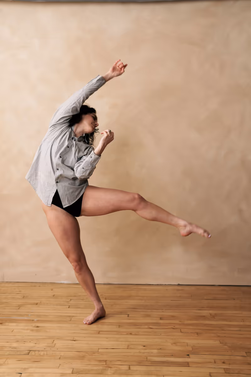 Interview: Elise Mestichelli - Chronicling the Competitive World of the Broadway Audition Image