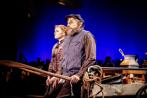 Photos: FIDDLER ON THE ROOF At The Encore Theatre — photo 7 of 34