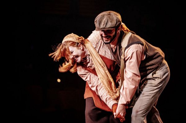 Photos: FIDDLER ON THE ROOF At The Encore Theatre — photo 8 of 34