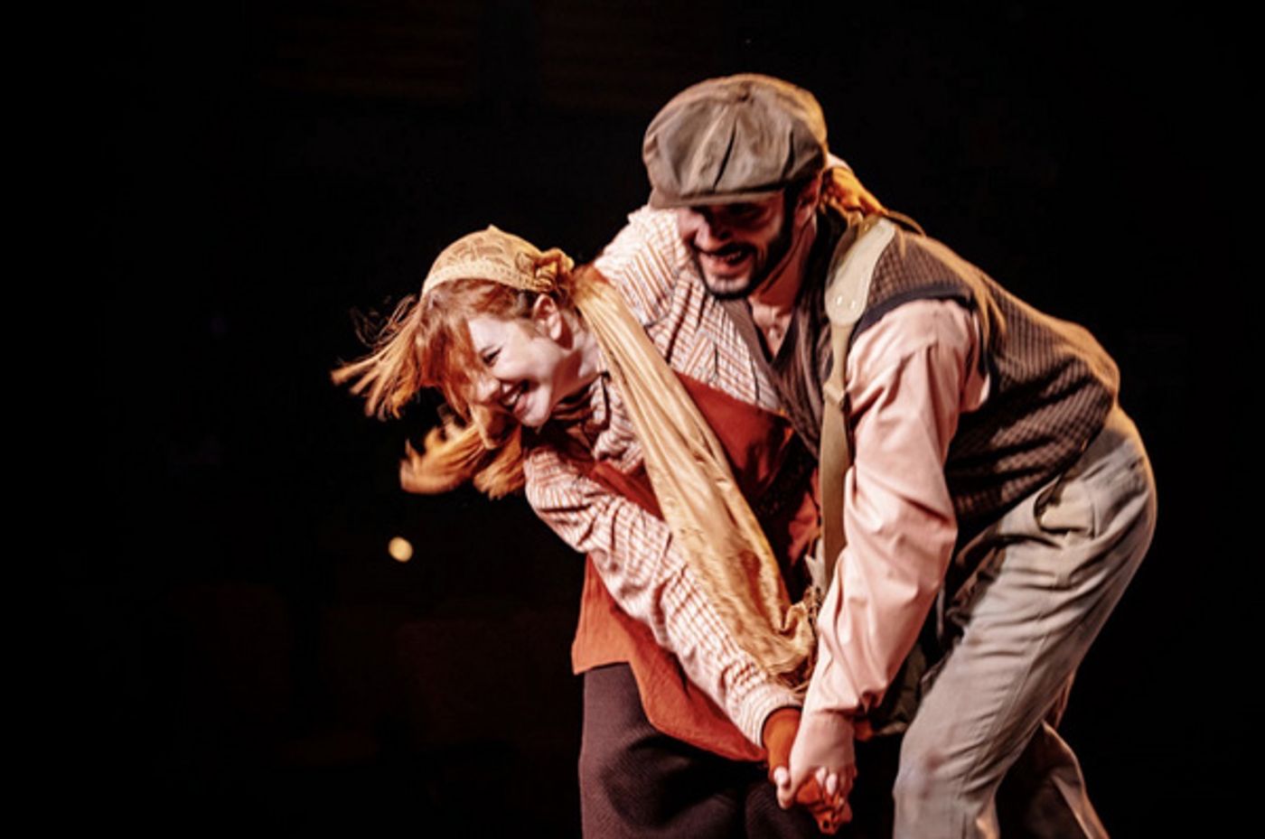 Photos: FIDDLER ON THE ROOF At The Encore Theatre Image