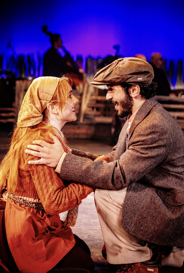 Photos: FIDDLER ON THE ROOF At The Encore Theatre — photo 13 of 34