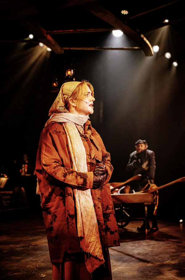 Photos: FIDDLER ON THE ROOF At The Encore Theatre — photo 16 of 34
