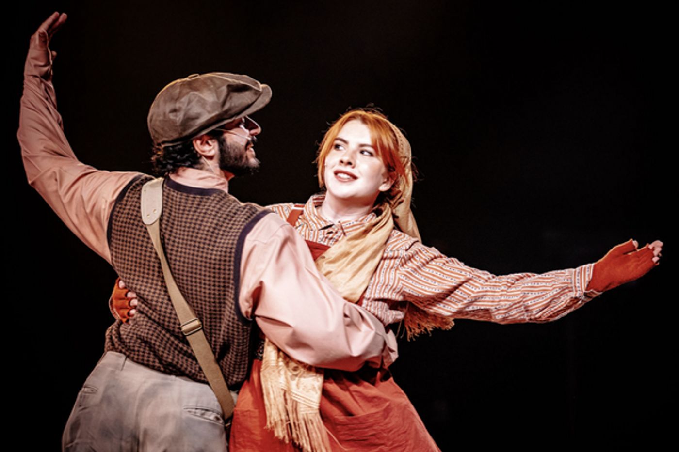 Photos: FIDDLER ON THE ROOF At The Encore Theatre Image