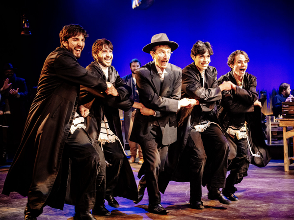 Photos: FIDDLER ON THE ROOF At The Encore Theatre — photo 34 of 34