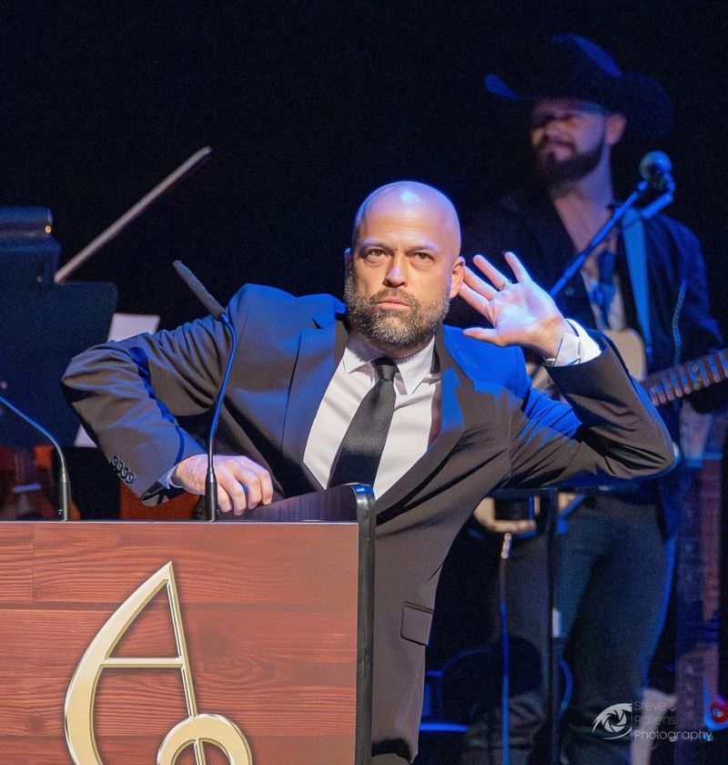 GARTH BROOKS makes special appearance during the ACMAs at Reynolds in Conway Image