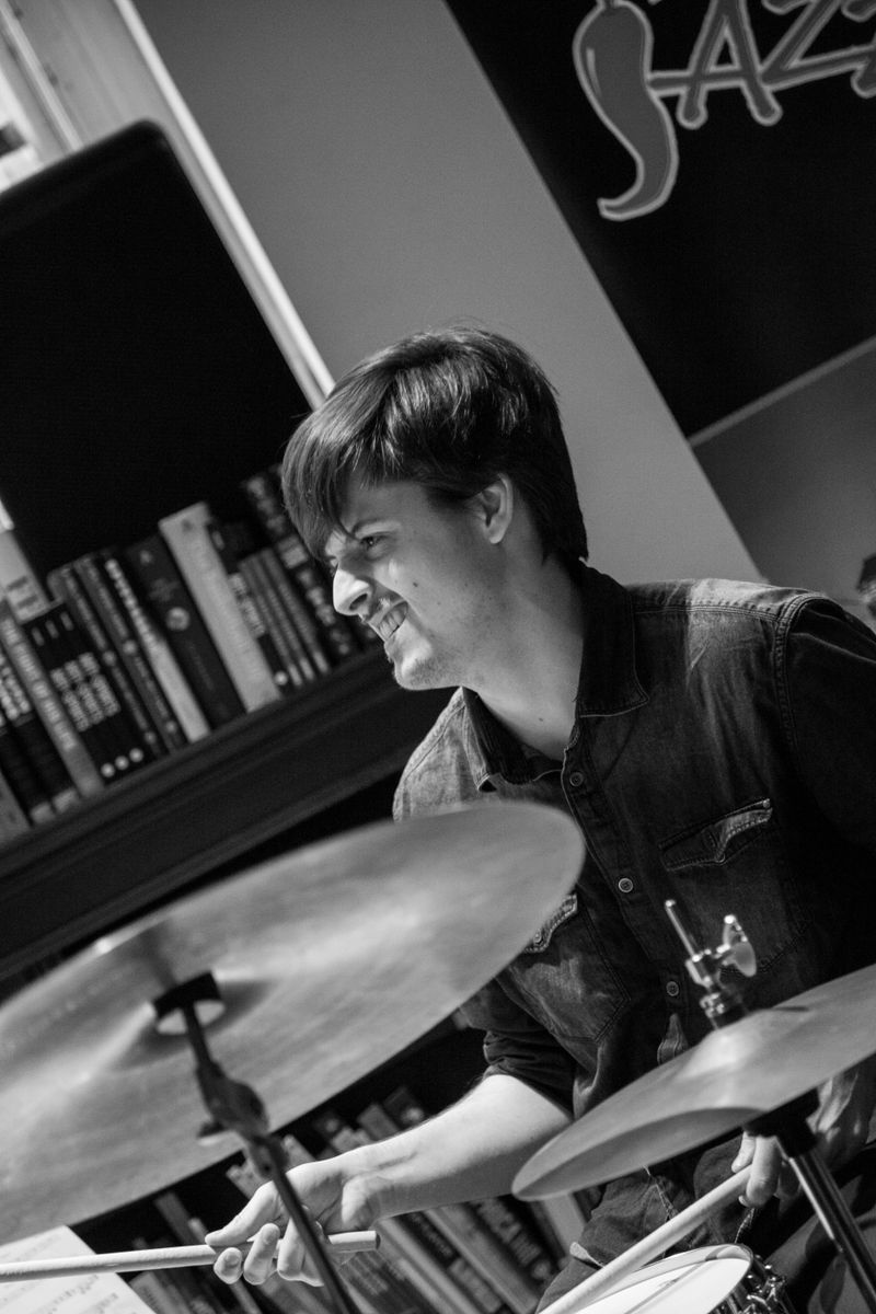 Review: STEFANO BATTAGLIA BAND at Rizzoli Book Store A Season Highlight Image